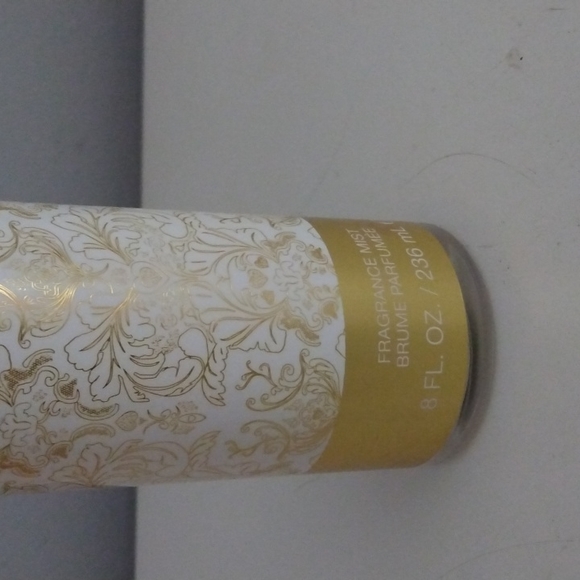 Perfume - Picture 2 of 3